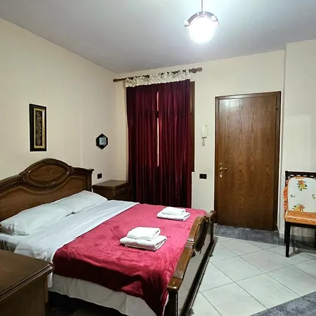W Bush Square 4* Fushe-Kruje
