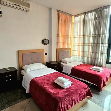 W Bush Square Hotel 4*