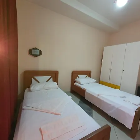 W Bush Square Hotel 4*