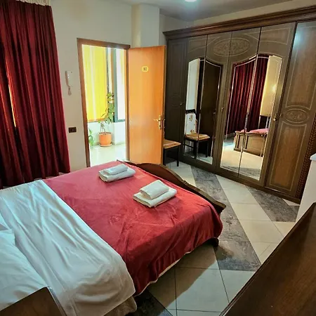 W Bush Square Hotel 4*